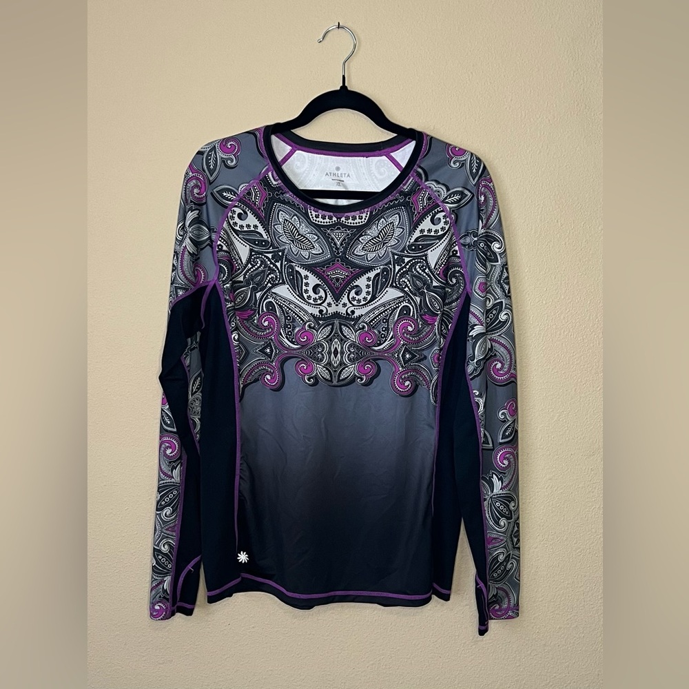 Athleta long sleeve swim top Xl